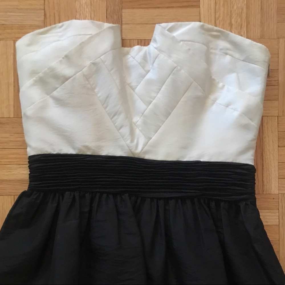 Laundry Strapless Dress